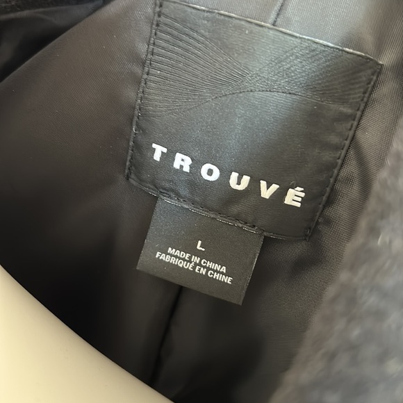 Trouvé Black long to short zipper vest, Size L - Picture 9 of 9